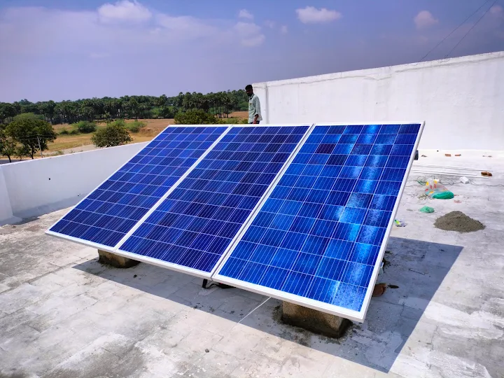 On-Grid Solar Panel Installation